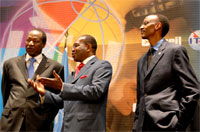 Photo: His Excellency Mr Blaise Compaor�, President of Burkina Faso; Dr Hamadoun Tour�, ITU Secretary-General; and His Excellency Mr Paul Kagame, President of Rwanda during the opening of the High Level Segment