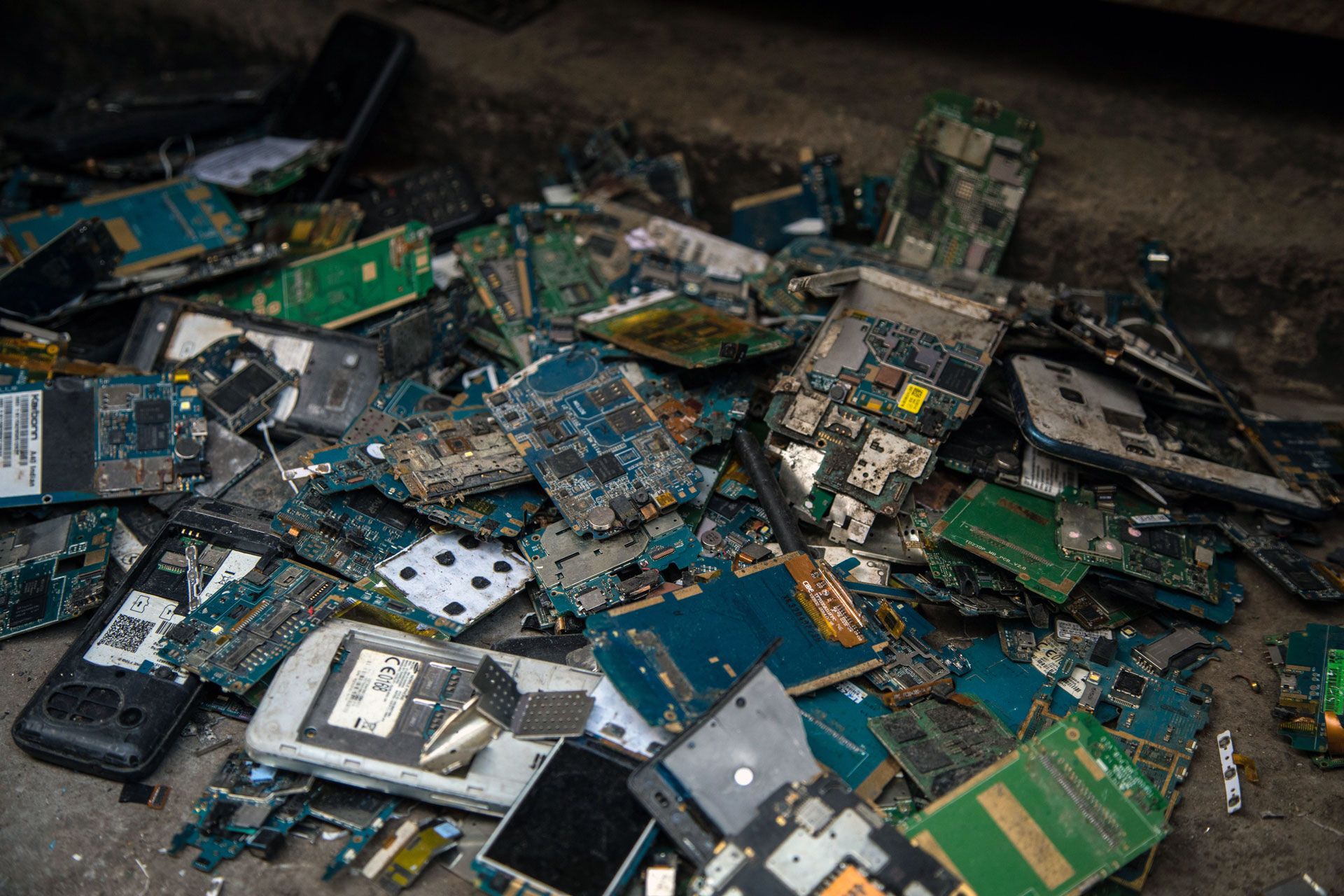 Promoting effective e-waste regulation in developing countries featured image