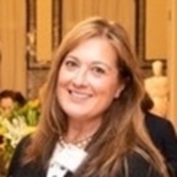 Photo of Ms Amy Alvarez