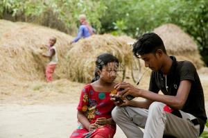 English Language Learning through Community Radio